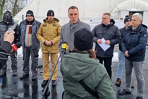 Balon i tafla nie są uszkodzone, ale co dalej z lodowiskiem w Lesznie?-80793