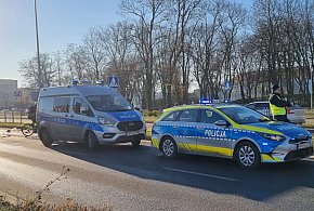 Jeden uderzył w drugiego na Mickiewicza w Lesznie (zdjęcia)-81603