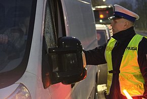 170 pijanych kierowców na drogach w Lesznie i powiecie!-82183