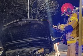 Stłuczka 3 aut na Alejach Konstytucji 3 Maja (zdjęcia)