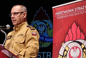 Było 216 pożarów, a straty wyniosły 11,7 miliona złotych (zdjęcia, film)