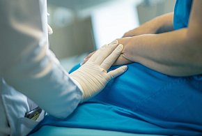 Będzie akt oskarżenia przeciwko ginekologowi, który ubezpłodnił pacjentkę