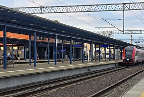 Kolej pilnie szuka pracowników. Są setki rekrutacji w całym kraju