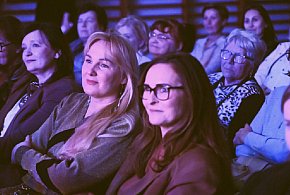 Dzień Kobiet w gminie Krzemieniewo z humorem i muzyką (zdjęcia)