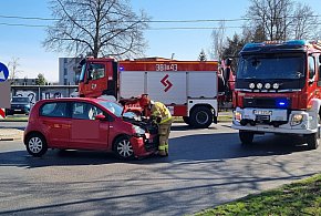 Wypadek na skrzyżowaniu Grunwaldzkiej i 55 Pułku w Lesznie (zdjęcia)