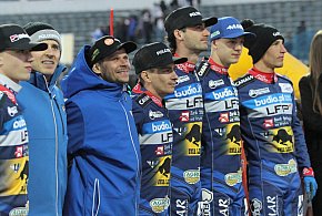 Frekwencja na Stadionie im. A. Smoczyka dopisała, wynik też się zgadza (zdjęcia)