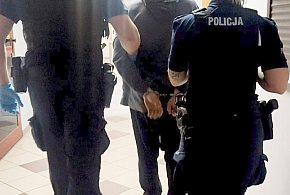 Pasażer pociągu uderzył konduktorkę. Sąd szybko wymierzył mu karę