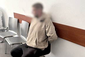 Ukradł auto z kluczykami w stacyjce. Uciekał przed policją