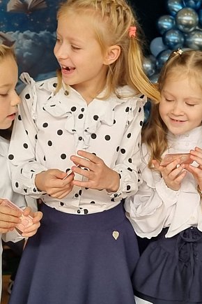 Pasowanie na uczniów w SP 12-11518