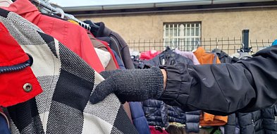 Zajrzyjcie do szaf. Może macie w niej kurtki na szczytną i fajną akcję-78563