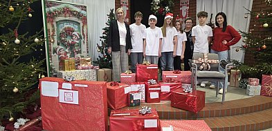 Szlachetna Paczka w Szkole Podstawowej nr 9 w Lesznie (zdjęcia, film)-81345