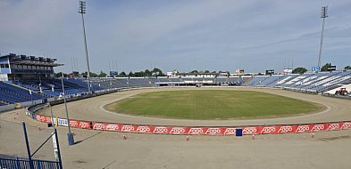 Cztery oferty na nowe oświetlenie stadionu żużlowego w Lesznie