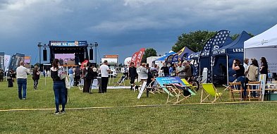 Piknik na Fest na lotnisku. Dużo się działo (zdjęcia)