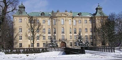 Zabytek w Rydzynie ze sporym zastrzykiem pieniędzy. Kto wsparł Fundację Zamek?