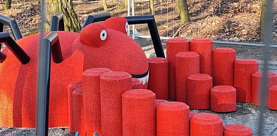 Nowe atrakcje na placu zabaw w Lesznie (zdjęcia, film)