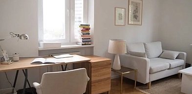 Do jakich stylów wnętrzarskich pasują meble do sypialni drewniane?