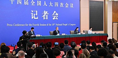 Chiny-USA: Kontakty przywódców stanowią strategiczną gwarancję