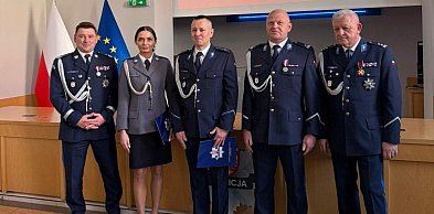 Awanse leszczyńskich policjantów na pierwszy stopień aspirancki (zdjęcia)