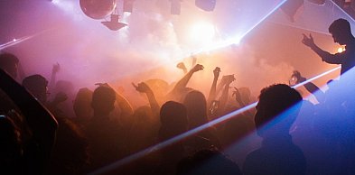 Co robić wieczorem w Katowicach? Przewodnik po nocnym życiu miasta