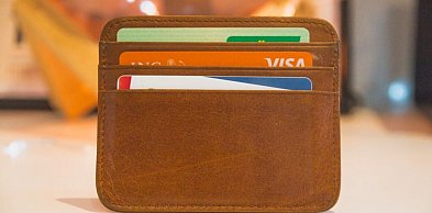 Jak wybrać męski portfel na prezent?