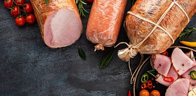 Czy samodzielne przygotowywanie wędlin jest bardziej opłacalne niż zakup gotowych