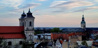 Widok z wysokości 52 m robi wrażenie. Można korzystać, ale... (zdjęcia, film)