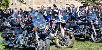 Motocykliści zjechali do Rydzyny. Zrobili pozytywny hałas dla Róży (zdjęcia, film)