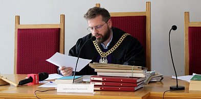 Odszkodowania i przywrócenie do pracy. Sąd ogłosił wyrok