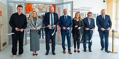 Rozbudowana szkoła w Wilkowicach oficjalnie otwarta (zdjęcia)