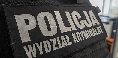 Złodzieje w markecie w Lesznie. Uciekając porzuculi łupy