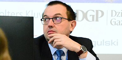 Rozpoczął się proces znanego ginekologa. Oskarżony ma obrońcę z Leszna