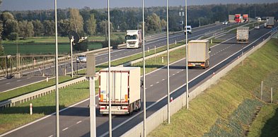 Próba samobójcza w okolicy Rawicza. Mężczyzna skoczył z wiaduktu na ekspresówkę