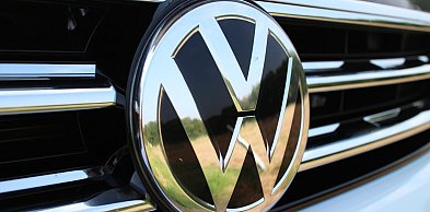 Brawurowa jazda kierowcy volkswagena. Tak pędził po Lesznie! (film)