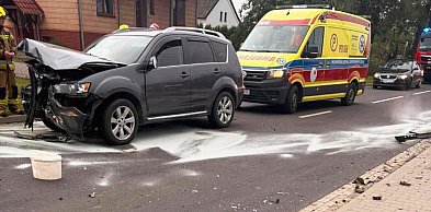 Spowodował kolizję. Uciekł, bo złamał zakaz jazdy (zdjęcia)