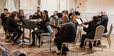 Zamek w Rydzynie zaprasza na koncert. Zacznie się od... Bacha-79766
