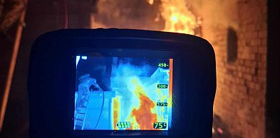 Ktoś podpalił komórki? Straty wynoszą aż 70.000 zł (zdjęcia)-79976