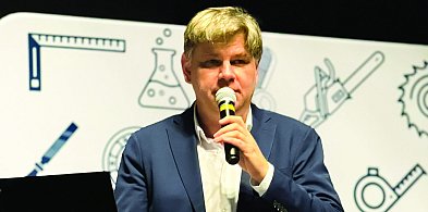 Sztuczna intelegencja zlikwiduje niektóre zawody? Jeśli tak, to jakie?-80871