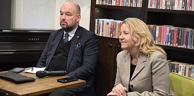 Politycy PiS w Lesznie: trzeba wygrać i rządzić samodzielnie (zdjęcia,film)-80901