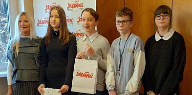 Młodzież nakręciła filmy o Bolesławie Chrobrym (zdjęcia)-81015