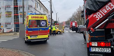 Stłuczka na ulicy 55 Pułku Piechoty w Lesznie (zdjęcia)-81123