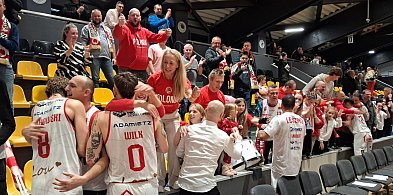 Co za mecz w Trapezie! I jeszcze ta niecodzienna sytuacja w przerwie (zdjęcia)-81366