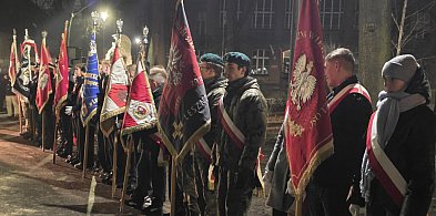 Zawyły syreny. Pod pomnikiem Powstańców padły ważne słowa (zdjęcia, film)-81838