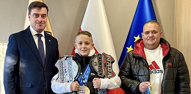 12-letni Tyson z Leszna zdobywa kolejne tytuły w sportach walki (zdjęcia)-81841