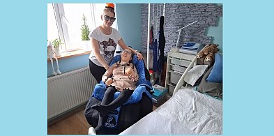Rodzice Zuzi zbierają na windę dla córki: Sami sobie nie poradzimy