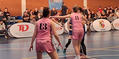 Koszykarki Lou Tęczy Leszno grały z akademiczkami z Warszawy (zdjęcia)