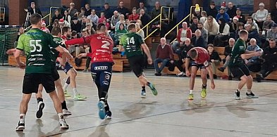 Piłkarze ręczni Realu Astromal Leszno nie zawiedli w starciu z outsiderem