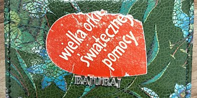 Kto zgubił portfel? Jest charakterystyczny