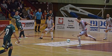 Niespodzianki w Pucharze Polski.  Legia Warszawa przyjedzie niebawem do Leszna