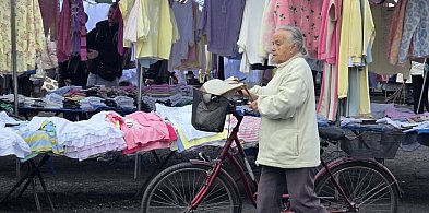 Handlowanie na Holenderskiej w Lesznie. To już nie jest to, co kiedyś (zdjęcia)
