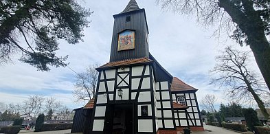 MSWiA dało pieniądze na kościół w Kaczkowie. Obiekt jest w bardzo złym stanie